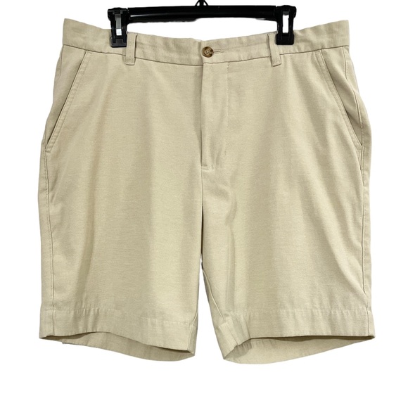 Taylorbyrd Men’s Flat Front Shorts Size 36 Casual Relaxed Fit Cream Color Chino - Picture 1 of 6